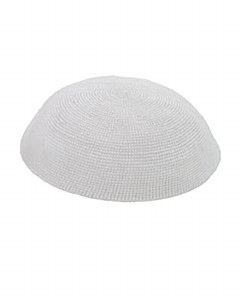 White Fine Knitted Kippah Serugah 18cm