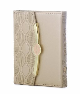 Tehillim Eis Ratzon Faux Leather Magnetic Closure Pearl Style Cream