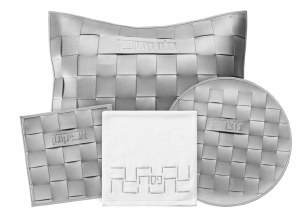 Faux Leather Pesach Set 4 Piece Woven Design Silver