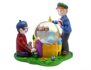 Chanukah Snow Globe