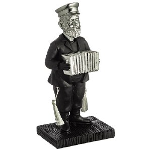 Polyresin Standing Kleizmer Figurine Accordion Player 6.7"