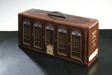 Chumash Mikraos Gedolos Oz Vehadar Pocket Volume Set in Carrying Case