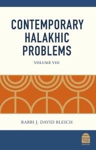 Contemporary Halakhic Problems Volume 8 [Hardcover]