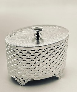 Picture of Silverplate Esrog Box Pillow D