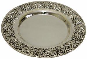 Kiddush Tray with Grapes and Leaves Design