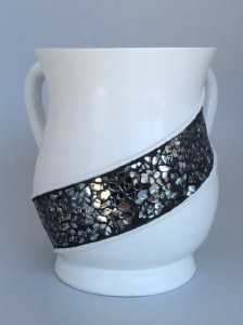 Wash Cup White with Black Crushed Glass Stripe