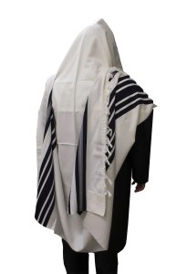 Belz Wool Tallis Talitania Bli without Tzitzis Strings Dark Blue Stripes Size Small 55" x 68"