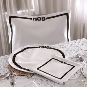 Pesach Set Faux Leather 4 Piece White and Black Classic Design