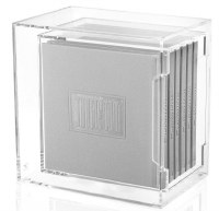 Lucite Suspended Bencher Holder Includes Set Of 6 Faux Leather Square Silver Zemiros Ashkenaz 6" [Hardcover]
