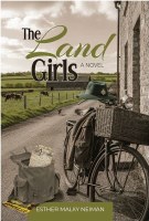 The Land Girls [Hardcover]