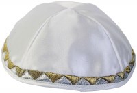 Yarmulka Triangle Design White Satin