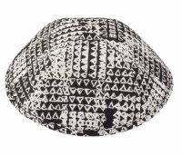 Additional picture of iKippah Bold Move Black White Size 4