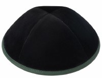 iKippah Black Velvet with Hunter Green Rim Size 1