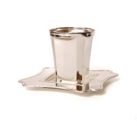 Kiddush Becher Silver Plated Sleek Design with Squared Matching Tray