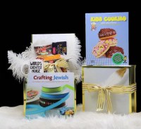 Purim Shalach Manos Craft Book and Cookbook Set Gift Box for Nurse