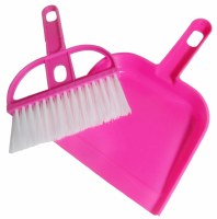 Additional picture of Bedikas Chametz Broom and Dustpan Set