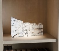 Additional picture of Lucite Tabletop Shaar Yafo Block Gold