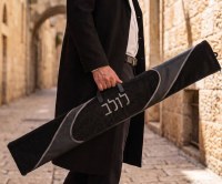 Additional picture of Faux Leather Lulav Holder Fur Looped Design Black 52"