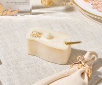 Additional picture of Resin Honey Dish with Spoon Curve Design Gold 4"