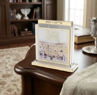 Additional picture of Lucite Bencher Holder Kosel Design Thick Frame Accent Includes Set Of 6 Lucite Square Birchas Hamazon Cards Ashkenaz Gold