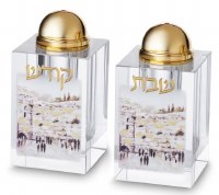 Additional picture of Crystal Salt and Pepper Shaker Set Davening at the Kosel Design Gold 2.4" x 1.6"