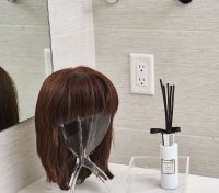Additional picture of Lucite Collapsible Wig Head 12"