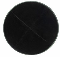 Additional picture of iKippah Black Velvet with Hunter Green Rim Size 5