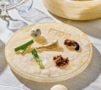 Additional picture of Resin Kaarah Seder Plate Marbelized Gold 13.75"