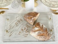 Additional picture of Glass Challah Board Painted Brushstrokes Design Gold