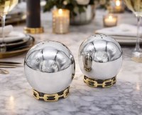 Additional picture of Luxe Stainless Steel Salt and Pepper Shakers Linked Chain Design Gold 3"