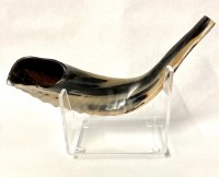 Additional picture of Lucite Shofar Stand Small on Legs