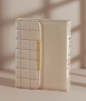 Additional picture of Siddur Eis Ratzon with Tehillim Faux Leather Purse Style Cream Ashkenaz