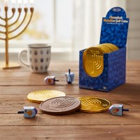 Additional picture of Belgian Milk Chocolate Chanukah Gelt Medallion