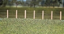 GWR Lineside Fencing 36 posts with wire