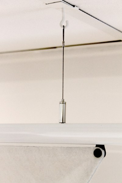 Air magnet with hook