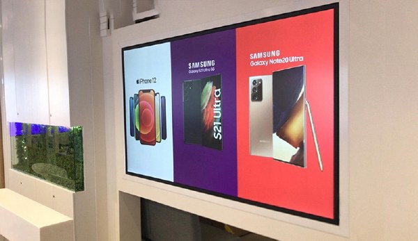 4K Large Format Commercial Displays