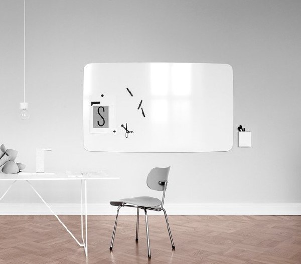 AIR Flow Frameless Whiteboards