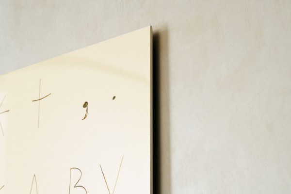 AIR Frameless Whiteboard