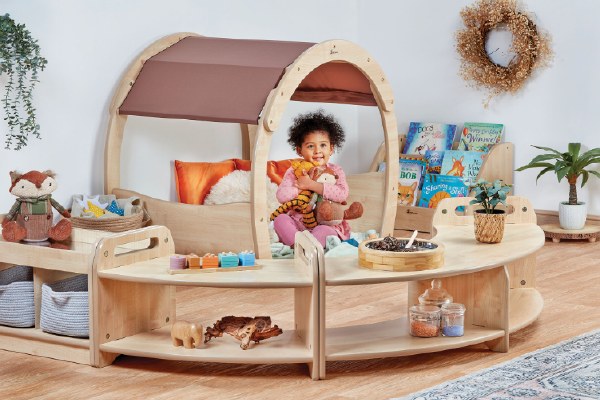 Open Sweep Shelving Unit