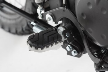 SW-Motech Footpegs KLR 01-18