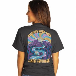 Simply Southern ELEVATE T-Shirt MEDIUM