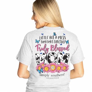 Simply Southern Mom T-Shirt SMALL