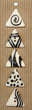 Incomp Buttons L277 Triangle M