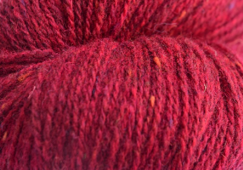 Studio Donegal Darnie 8805 Red