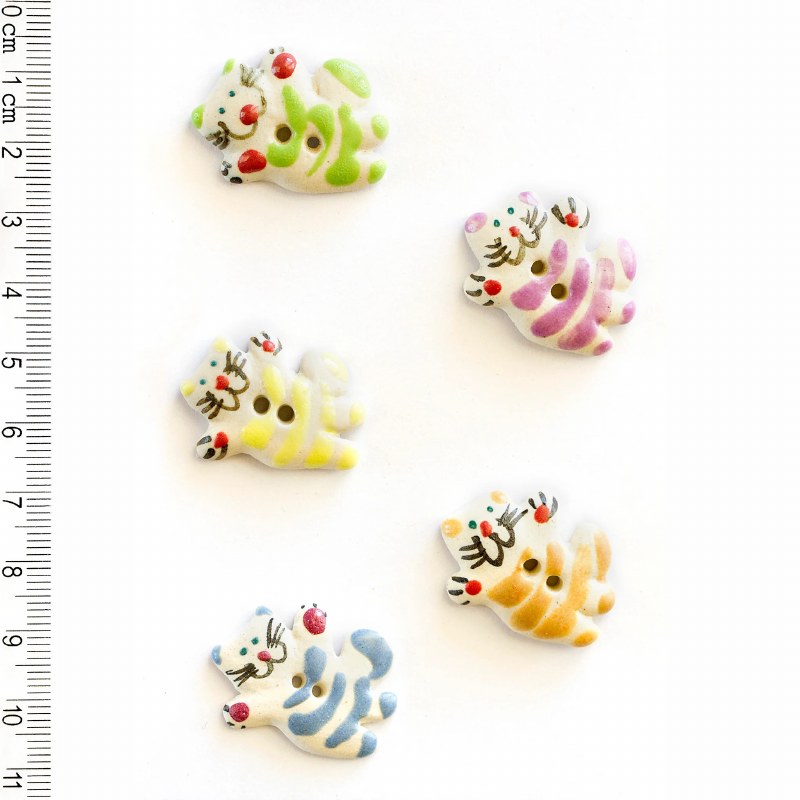 Incomp Buttons L025 Cats