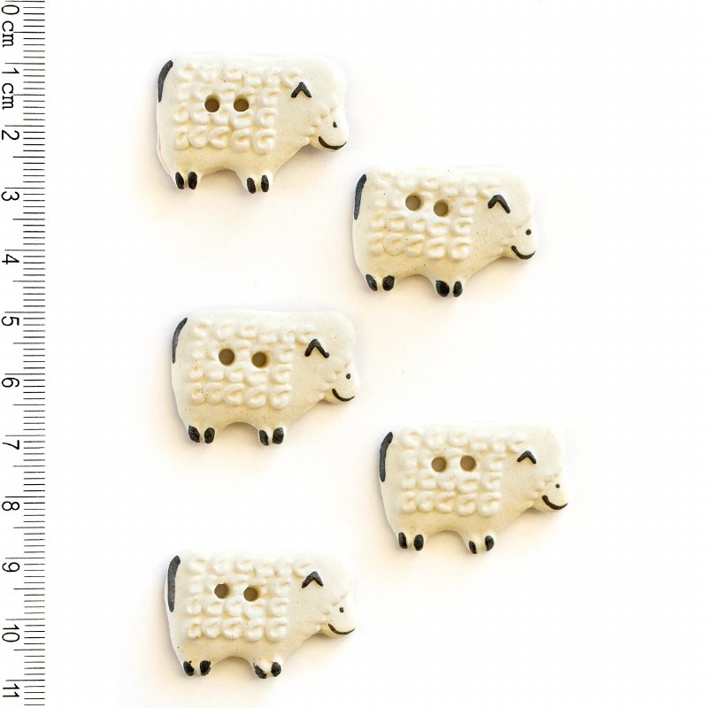 Incomp Buttons L137 Sheep