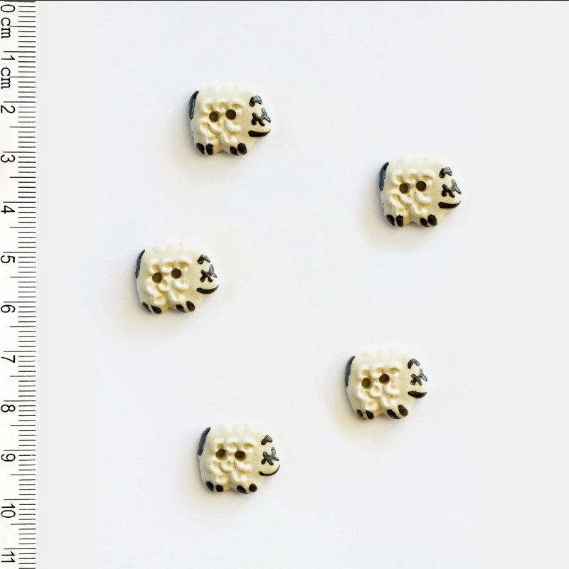 Incomp Buttons L138 Sheep
