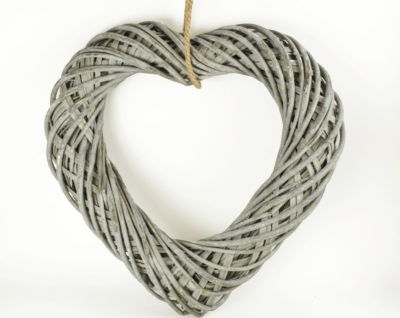 Picture of Wicker Heart Grey Wash 50cm