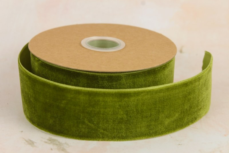 Picture of Velvet Ribbon 38mm x 10 Yards Olive