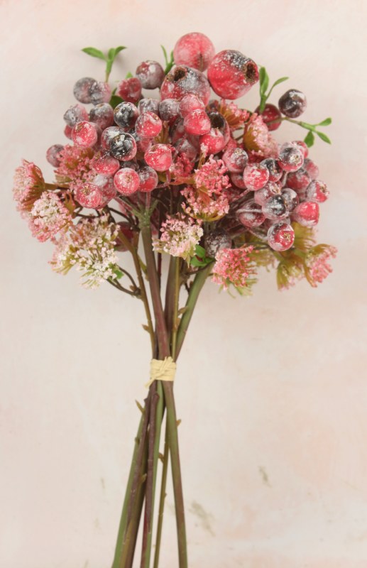 Picture of Mixed Berry Bunch Red 34cm